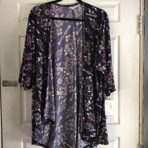 Gorgeous LuLaRoe Lindsay kimono